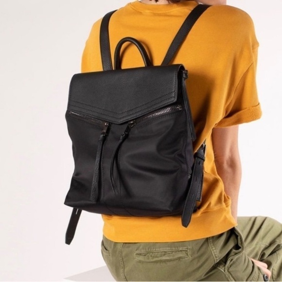 fjallraven mini kanken backpack in sky blue Fjallraven Kanken Mini Backpack Kids Bag in Sky Blue Travel School
